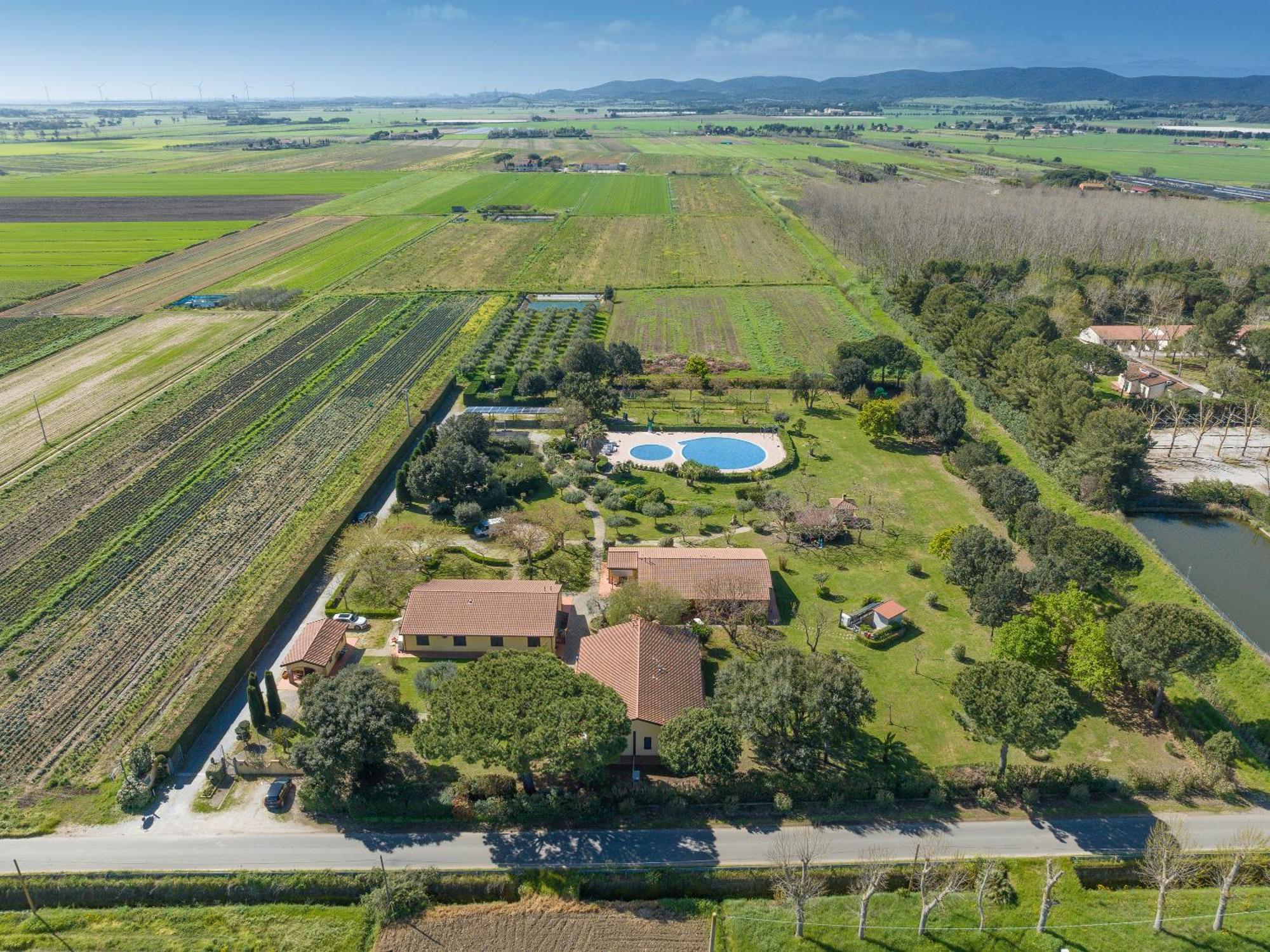 Vila Il Girasole - Limone Venturina Terme Exteriér fotografie